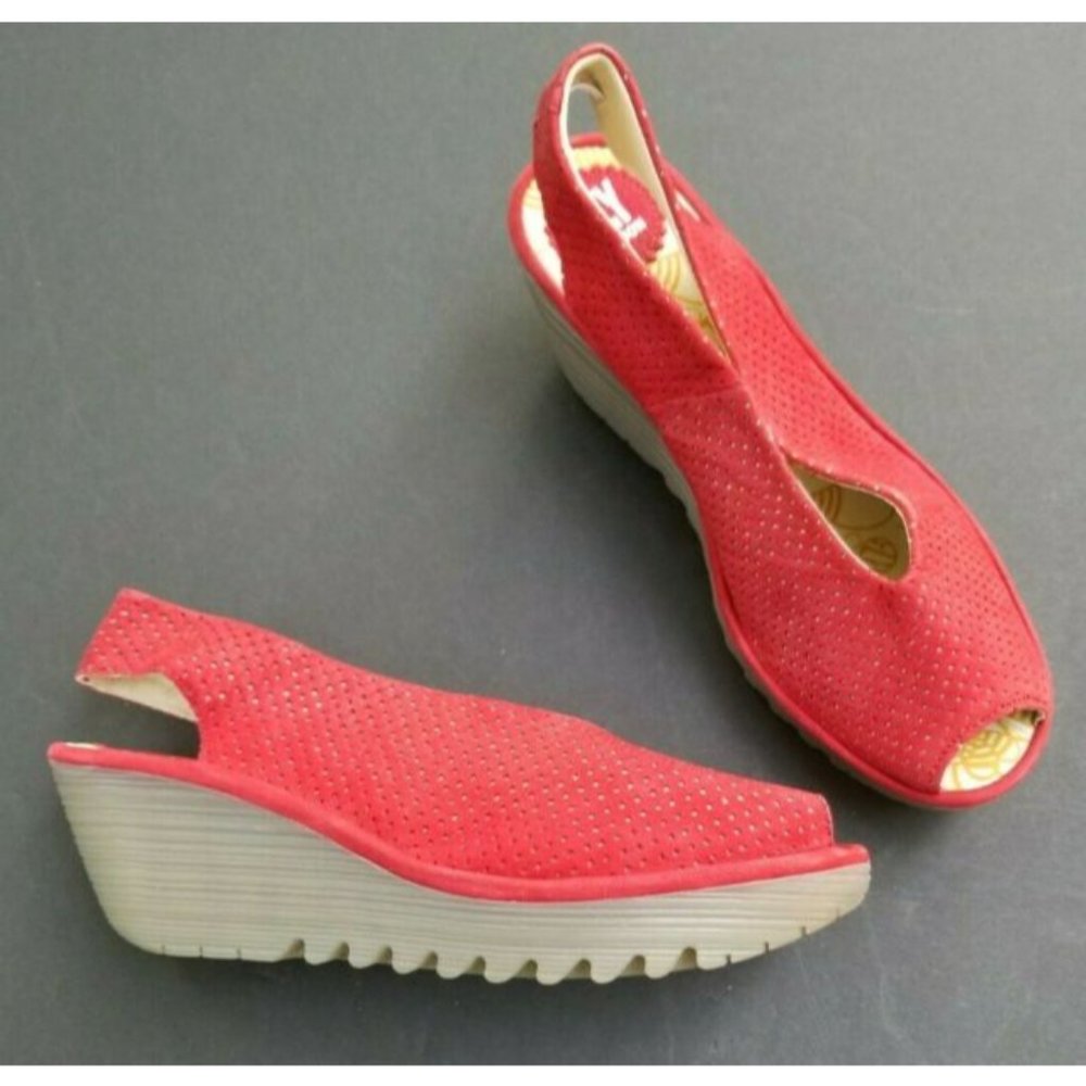 Fly London Wedge 9 - 9.5 Sandal Red Perf Yazu 40
